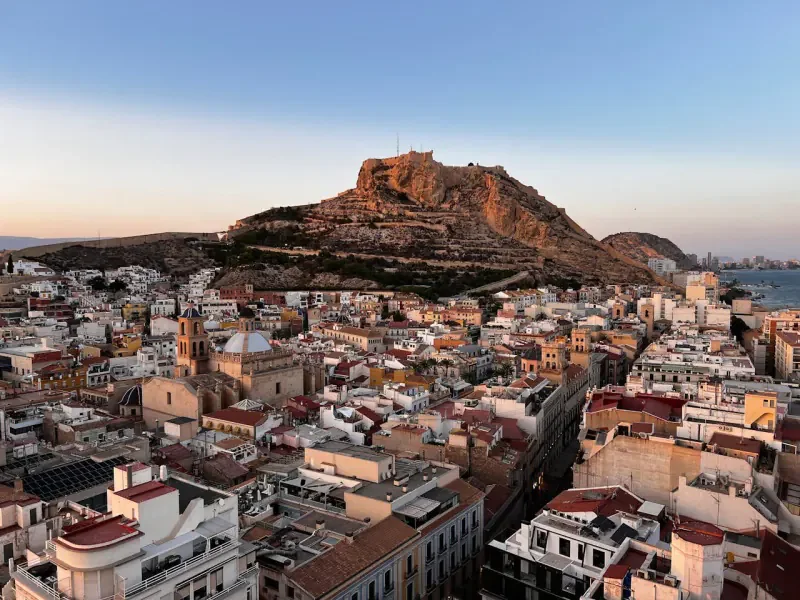 Alicante, castle. Photo by Suha Boncukcu